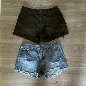 Distressed Denim and Olive Shorts Set 
Size M